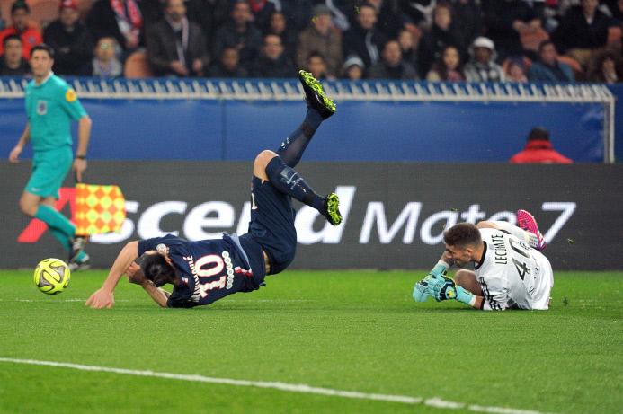  - PSG : les 3 points noirs cachés par la victoire contre Lorient (3-1)