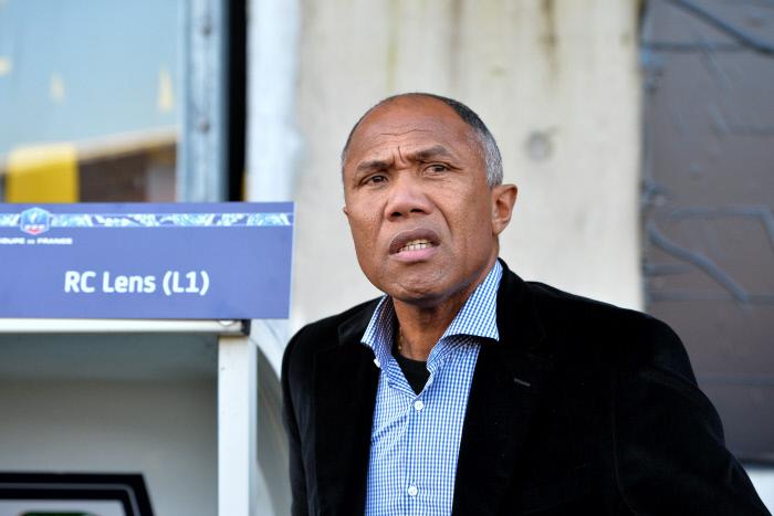 - RC Lens : Kombouaré est-il en train de lâcher ?