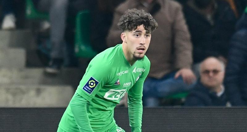 AS Saint-Étienne - ASSE - Mercato : Aouchiche prend une décision ouvrant les portes à un départ