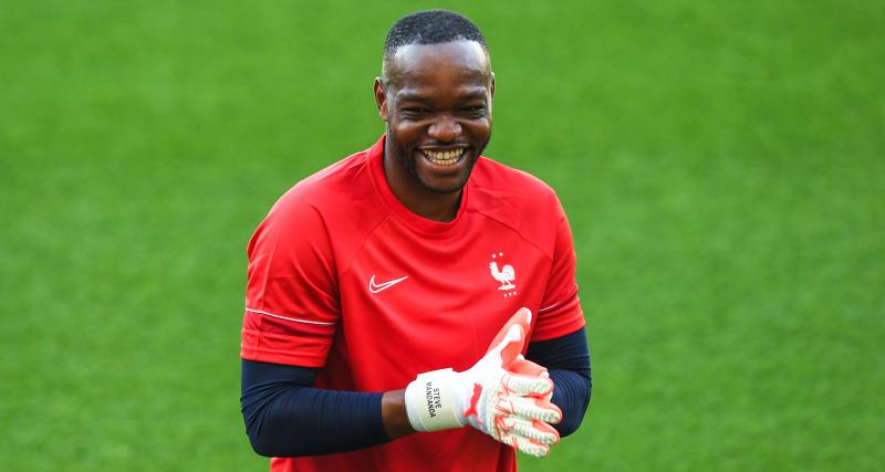  - Equipe de France, Stade Rennais : Mandanda s'offre un record avec les Bleus