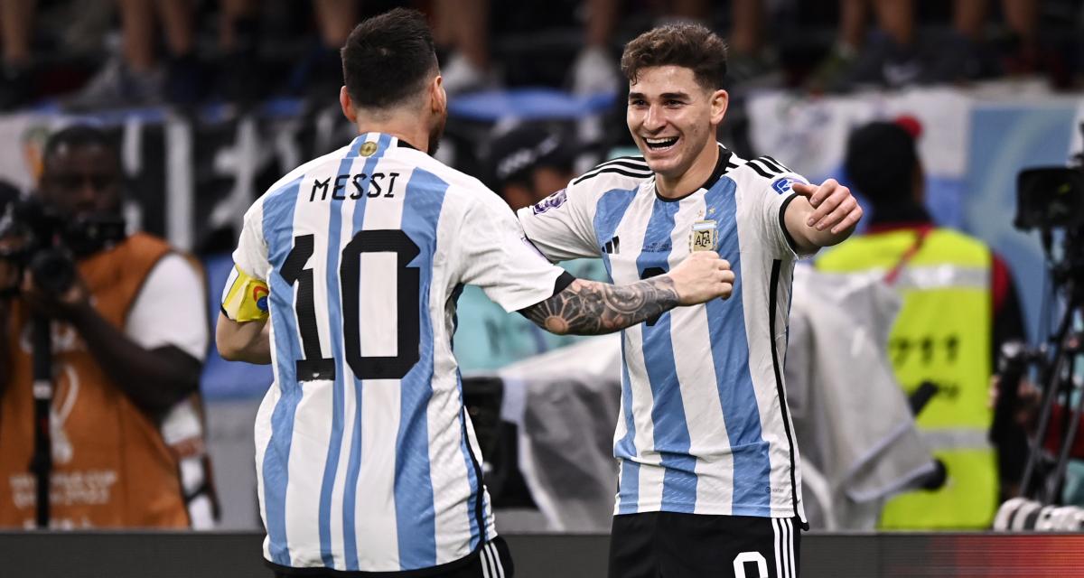 Lionel Messi et Julian Alvarez