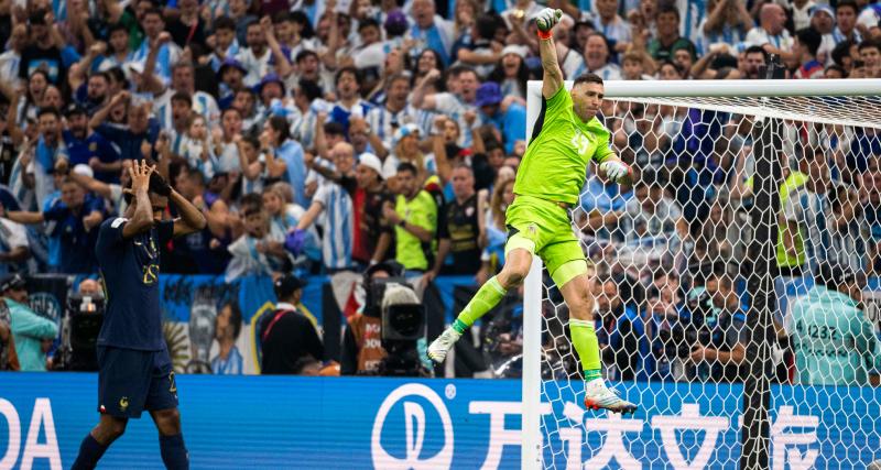  - OL, Equipe de France : Blanc détruit Emiliano Martinez 