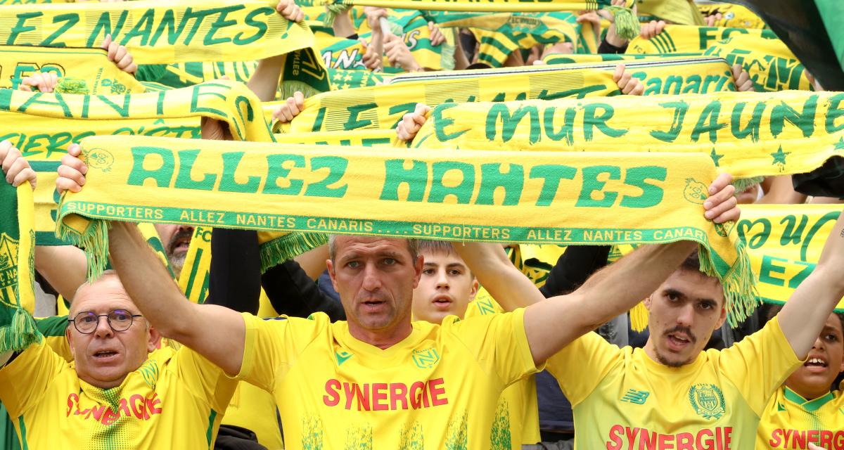 Supporteurs du FC Nantes à la Beaujoire en 2022