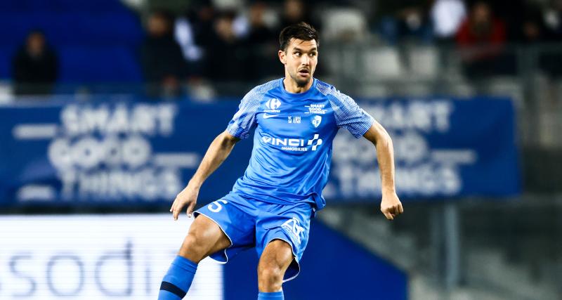 Grenoble Foot 38 - ASSE - Mercato : Batlles aurait ciblé un nouveau défenseur central !