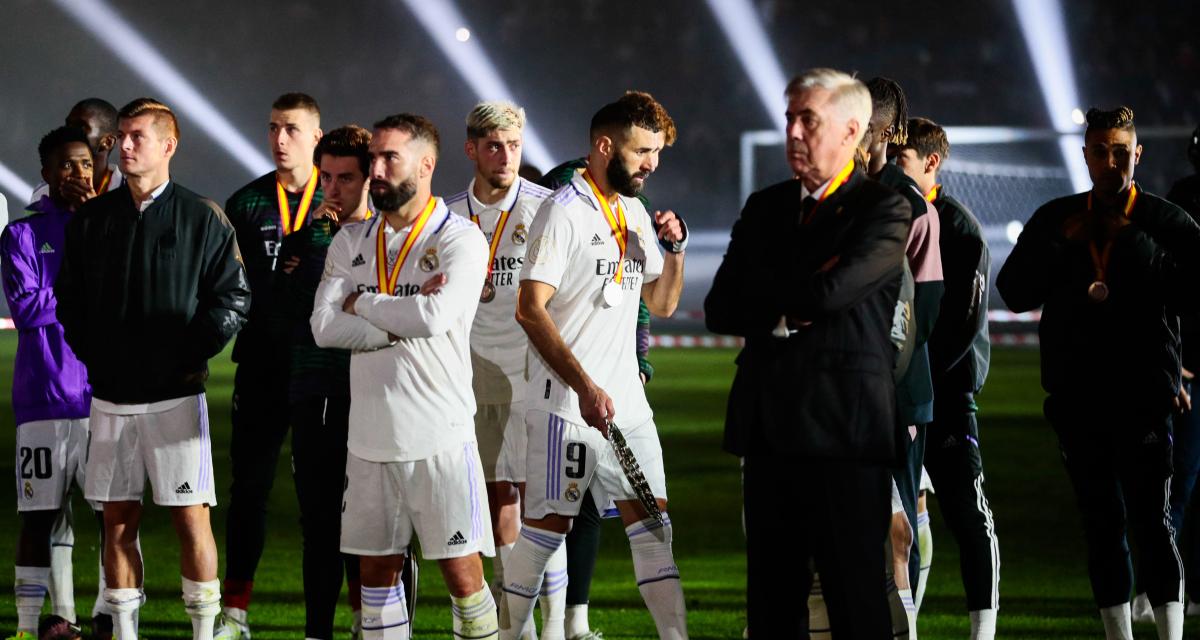 Les Merengue et Carlo Ancelotti après la défaite en finale de la Supercoupe d'Espagne