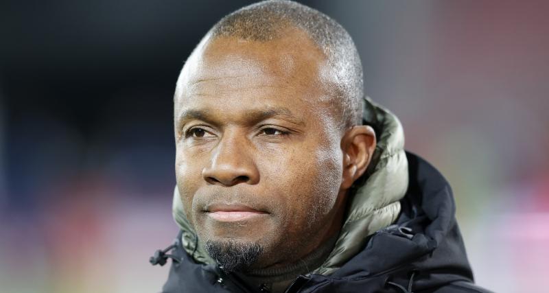 Dijon FCO - ASSE : l'entraîneur de Dijon trouve aussi à redire sur le mercato des Verts