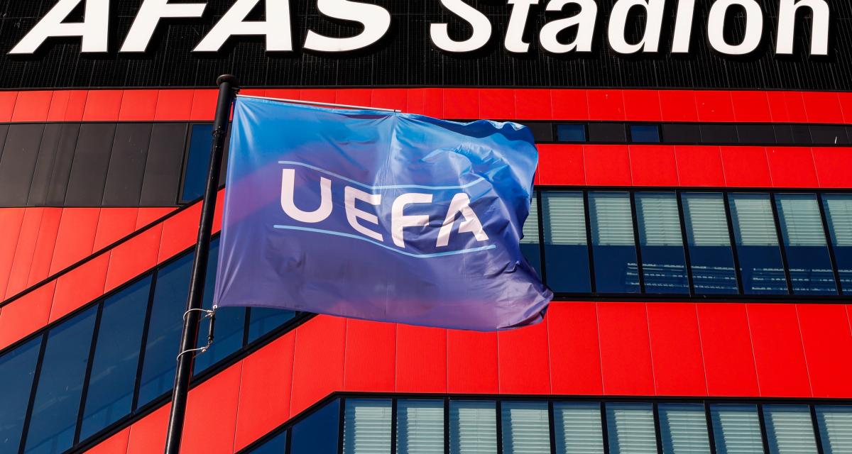 AFAS Stadion à Alkmaar (Pays-Bas), logo UEFA