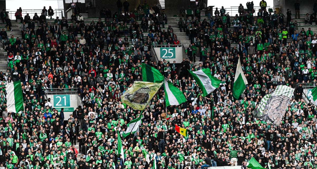Supporters stéphanois à Geoffroy-Guichard