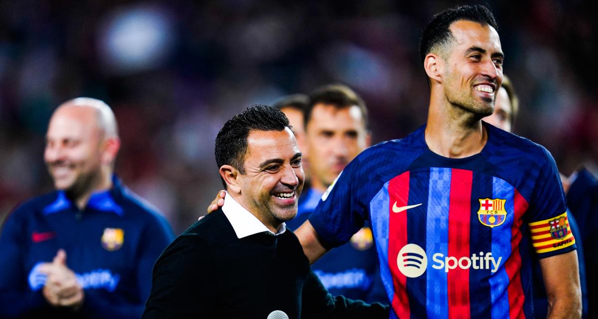 Xavi et Busquets avec le Barça