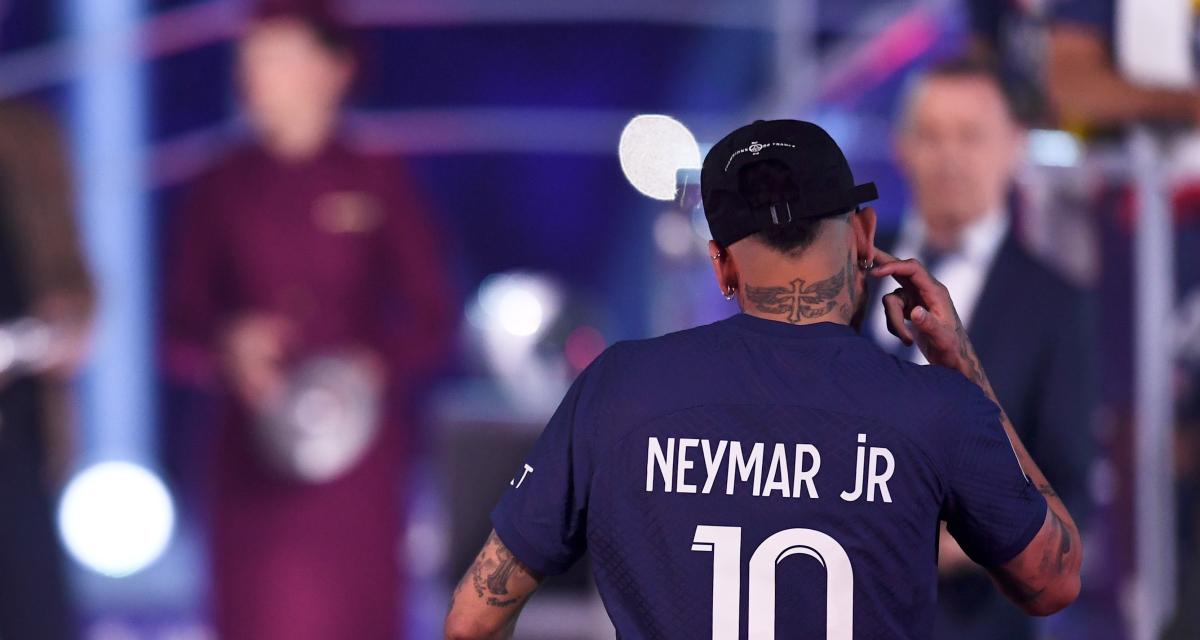 Foot PSG - PSG : Neymar a la classe XXL, il fait le cadeau de sa
