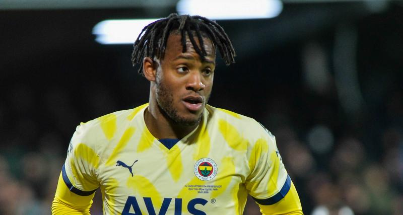 RC Lens - RC Lens - Mercato : Fenerbahçe vise une piste de l'OM et du PSG pour remplacer Batshuayi