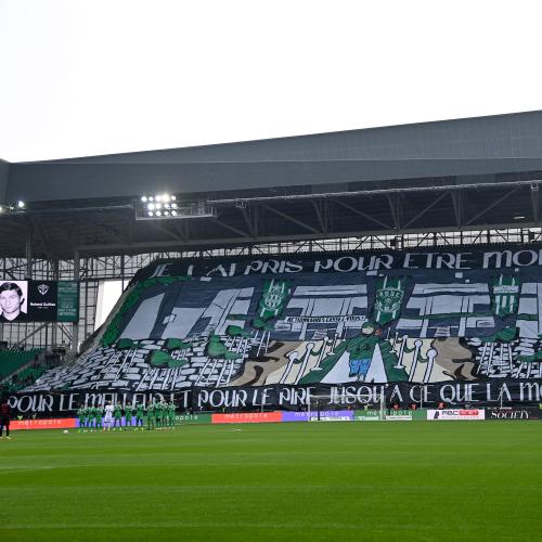 ASSE : les plus beaux tifos des supporters des Verts la saison dernière