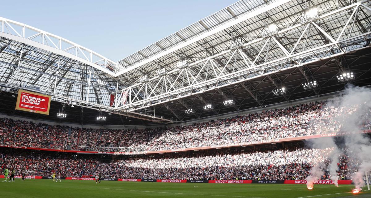 Les Ultras de l'Ajax sont en colère