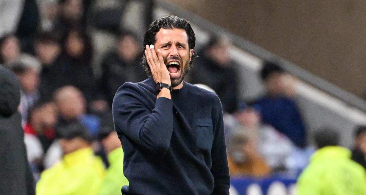 Chasse à la taupe et entraînement annulé : l'OL de Fabio Grosso s'enfonce  dans la crise - Le Parisien