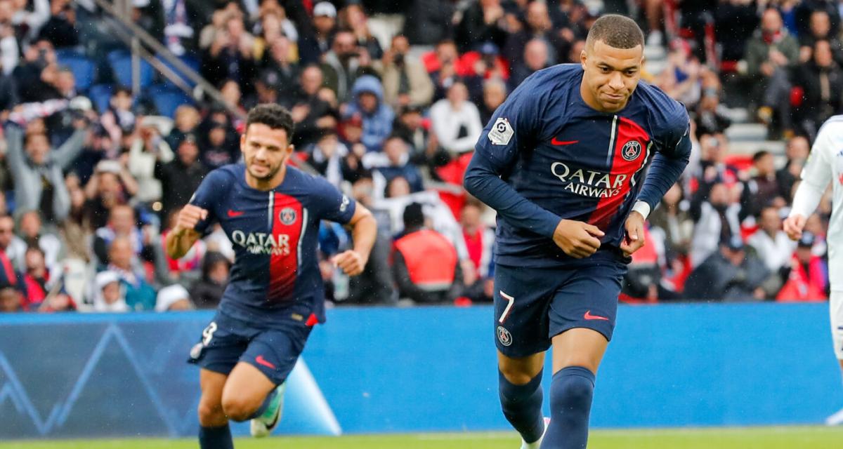 PSG : devant Messi, Mbappé signe un énième record