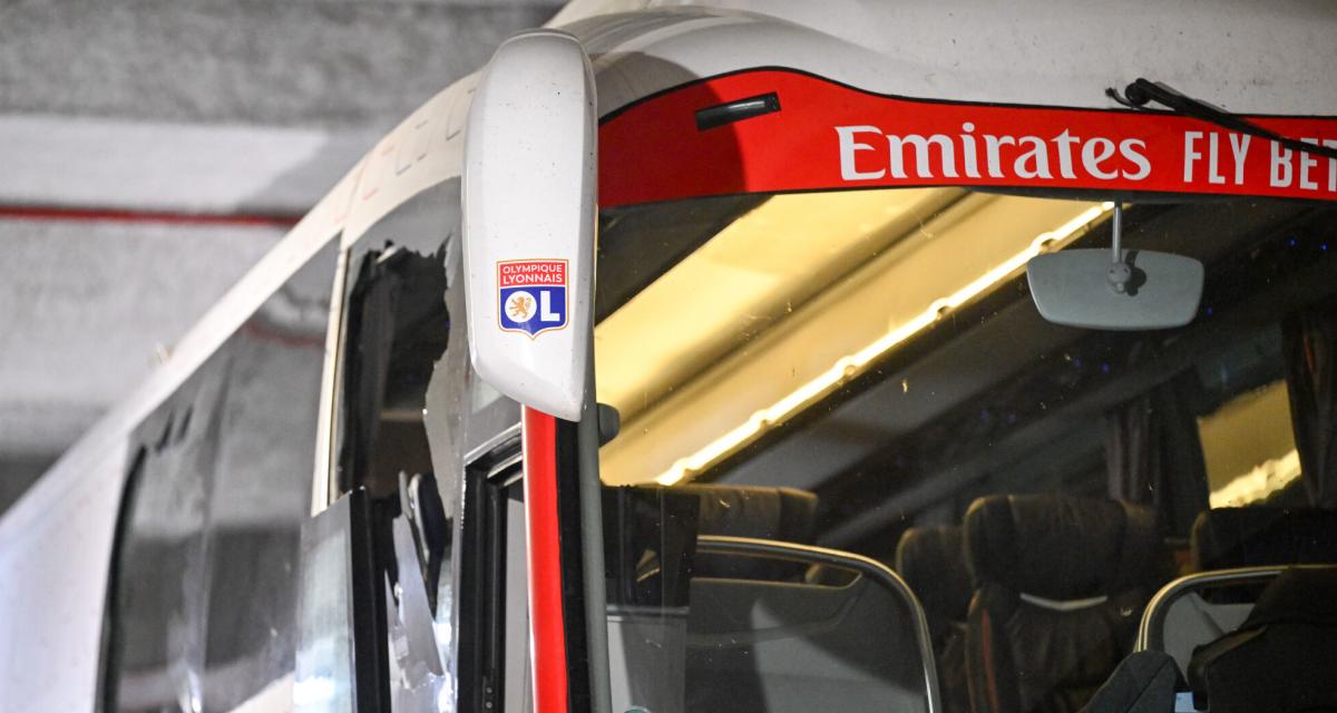 OM - OL : les terribles images du bus de supporters lyonnais attaqué