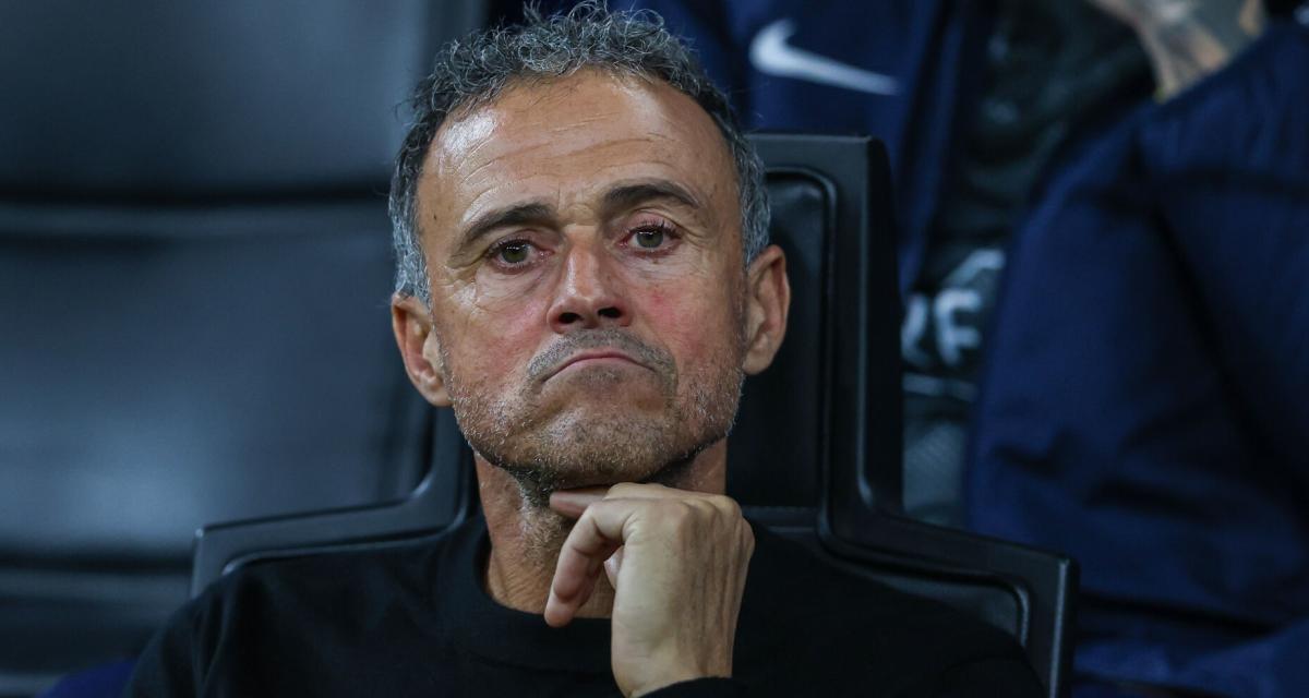 PSG : Dhorasoo défend Mbappé et charge Luis Enrique