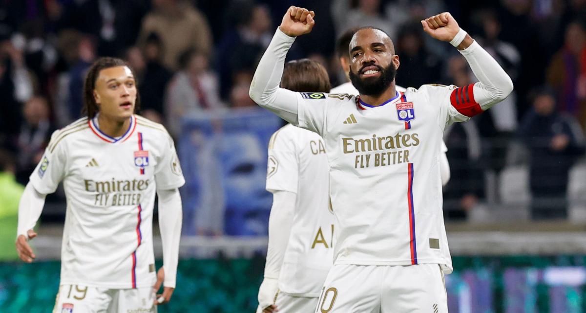 Alexandre Lacazette et l'OL retrouvent le sourire