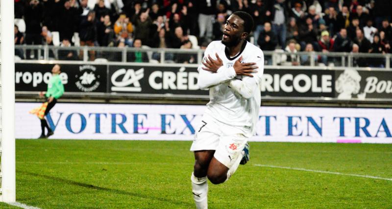  - Ligue 2 : tenu en échec par Bordeaux, Amiens reste à deux points de l'ASSE