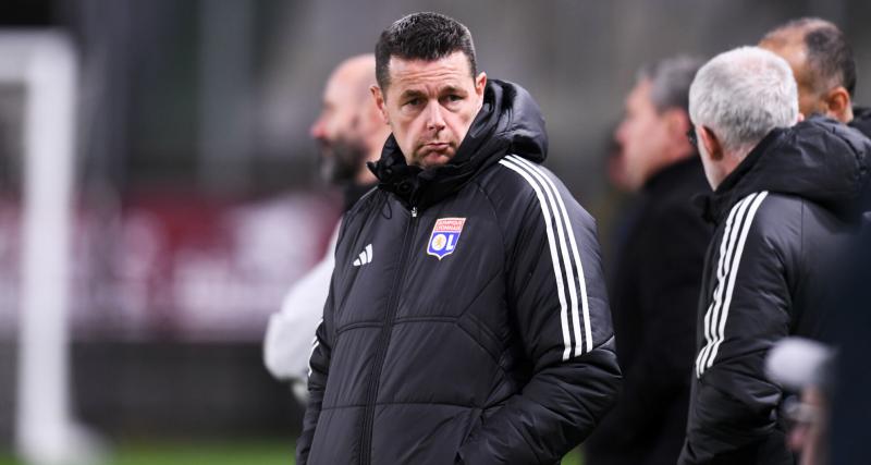 Lorient FC - OL : Pierre Sage face à un premier casse-tête à Lorient