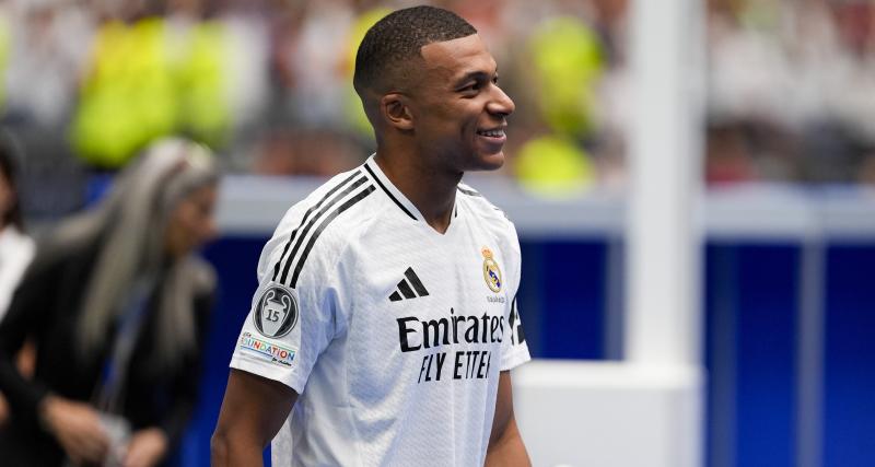 Real Madrid - Real Madrid : Mbappé en met déjà plein la vue à l’entraînement