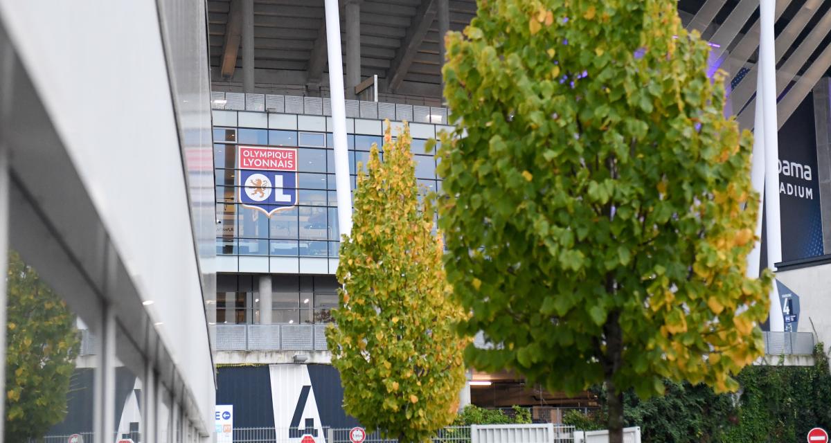 Extérieur du Groupama Stadium