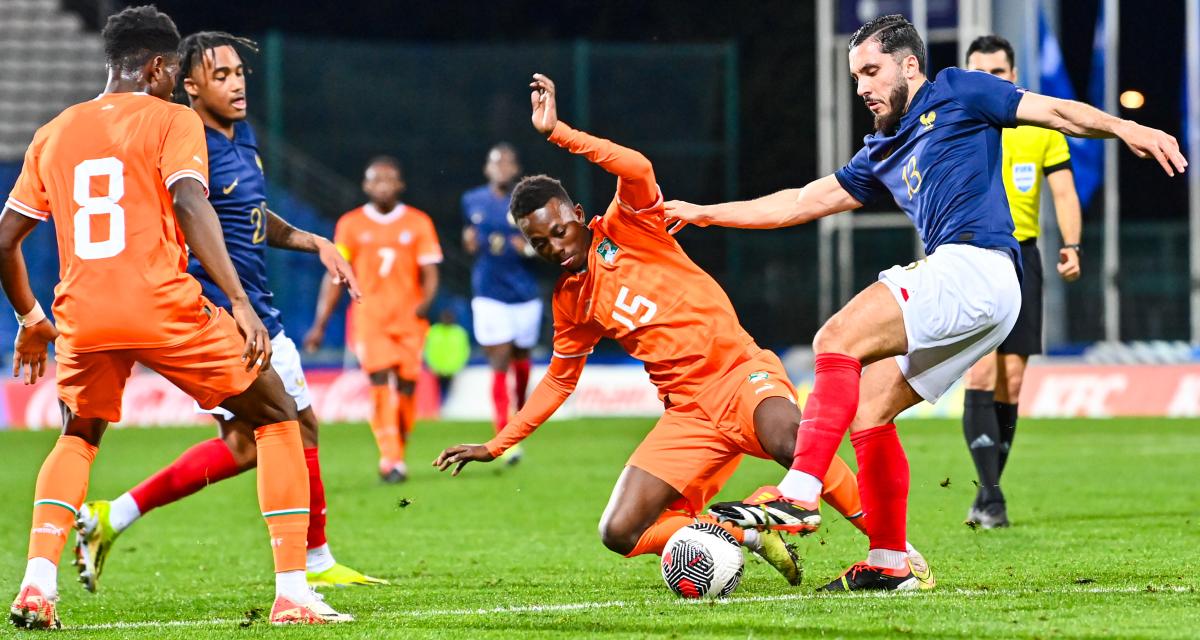 Mohamed Zougrana, ici à la lutte avec Rayan Cherki chez les Espoirs...