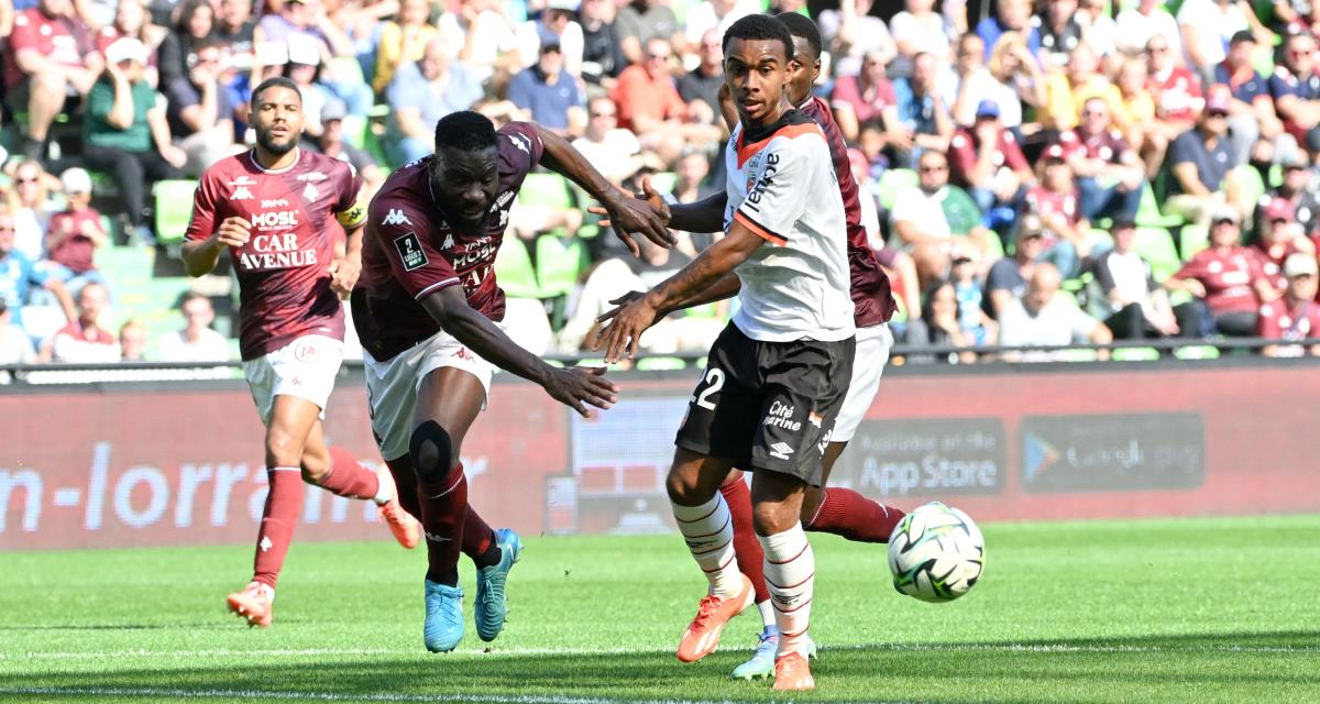 Eli Junior Kroupi (FC Lorient)