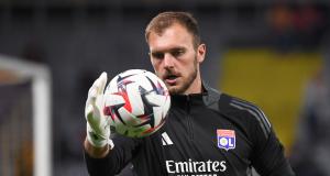 OL : Lucas Perri calme le jeu avec Anthony Lopes