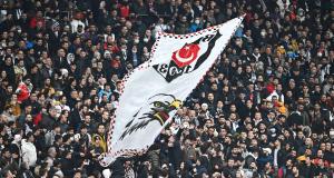 OL : la banderole très provocatrice des supporters de Besiktas