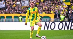 FC Nantes : Cozza sort les muscles devant le RC Strasbourg ! 