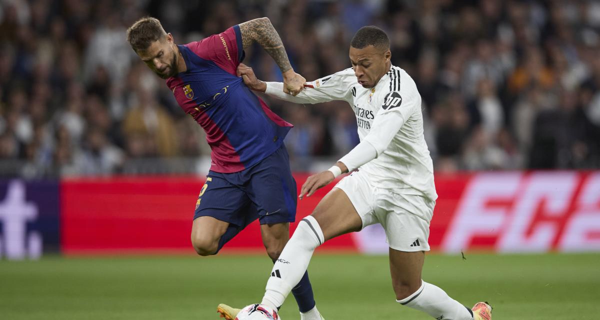 Kylian Mbappé face à Inigo Martinez