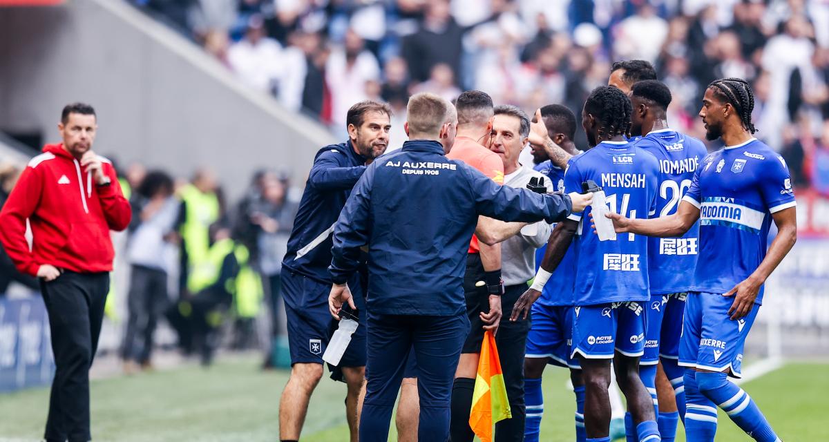 OL : Pierre Sage admet un résultat frustrant mais encense l'un de ses joueurs