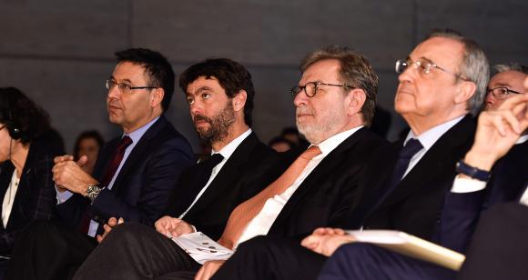 FC Barcelone, Real Madrid, Juventus : les pontes de la Super League attaquent l'UEFA en justice !