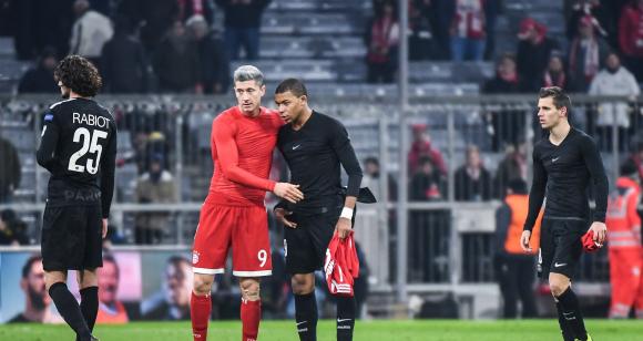 Paris Saint-Germain - PSG - Mercato : Lewandowski pour remplacer Mbappé, déjà deux bémols