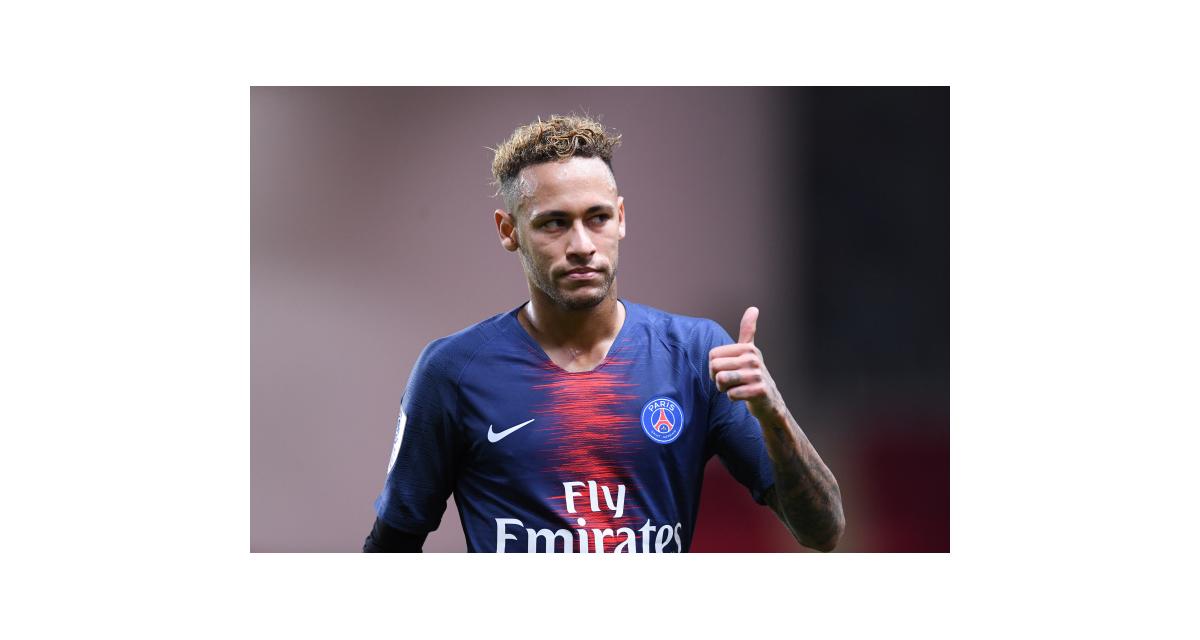 PSG - Mercato : la petite confidence de Neymar à Pierre Ménès 