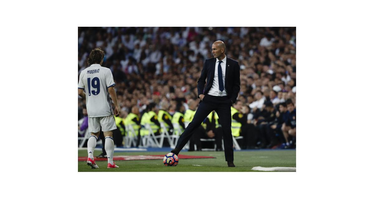 Real Madrid – Mercato : Zinédine Zidane tient déjà une pépite offensive pour 2020 (officiel)