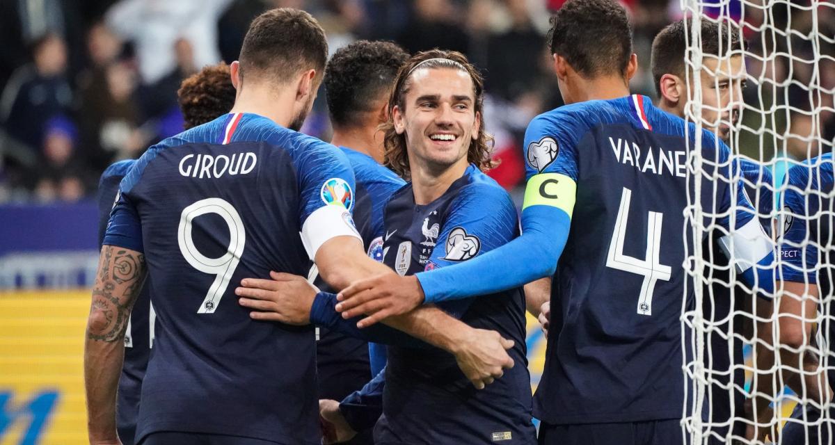 Equipe de France : les nouveaux maillots des Bleus dévoilés