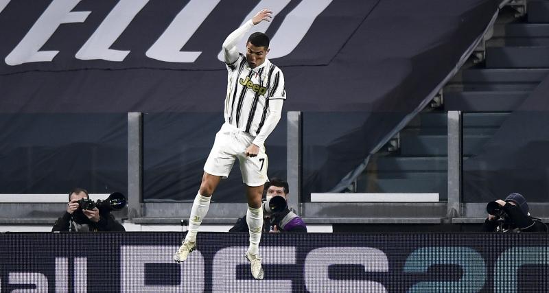 Juventus Turin - Juventus, FC Barcelone : Cristiano Ronaldo assène un double coup de grâce à Lionel Messi