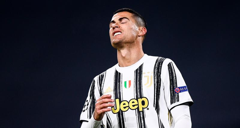 Juventus Turin - Juventus Turin : Cristiano Ronaldo crée la polémique avec un geste douteux pour son 750e but