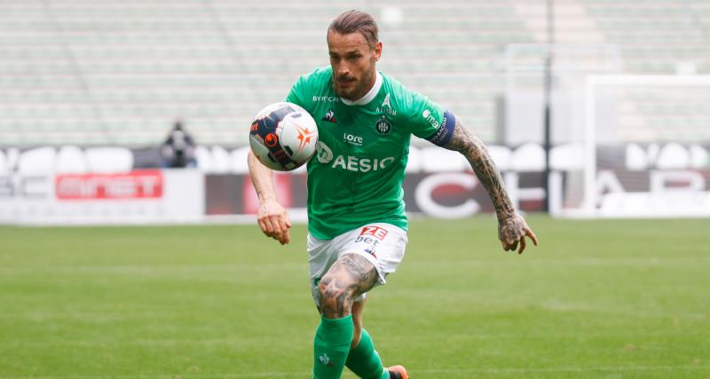 AS Saint-Étienne - ASSE - Mercato : pas de prolongation pour Mathieu Debuchy ! 