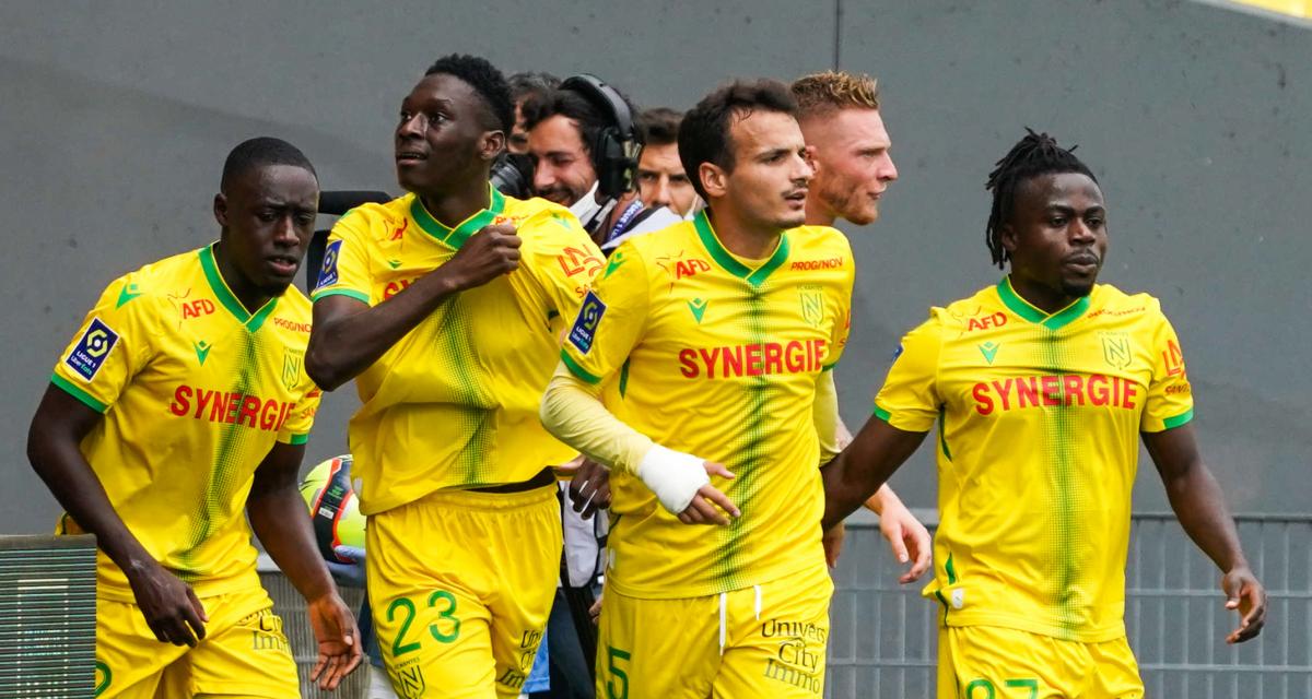 Joueurs du FC Nantes après un but contre Metz