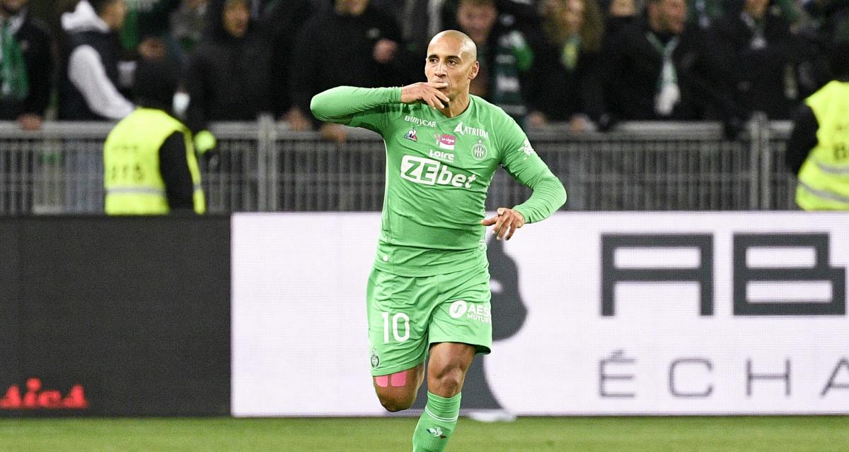 Wahbi Khazri célébrant son coup-franc inscrit face à Angers (2-2)