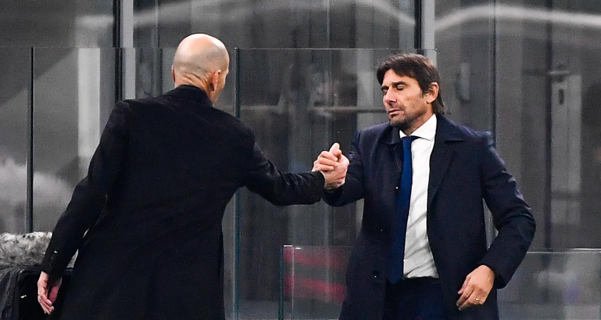 Zidane et Conte se serrent la main