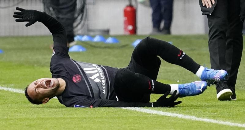 AS Saint-Étienne - ASSE - PSG : Pierre Ménès s’attaque à Messi et aux supporters stéphanois après l’épisode Neymar