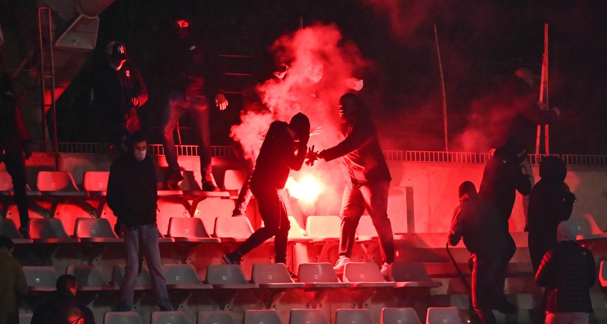 Paris FC - OL : les images des débordements survenus dans les tribunes