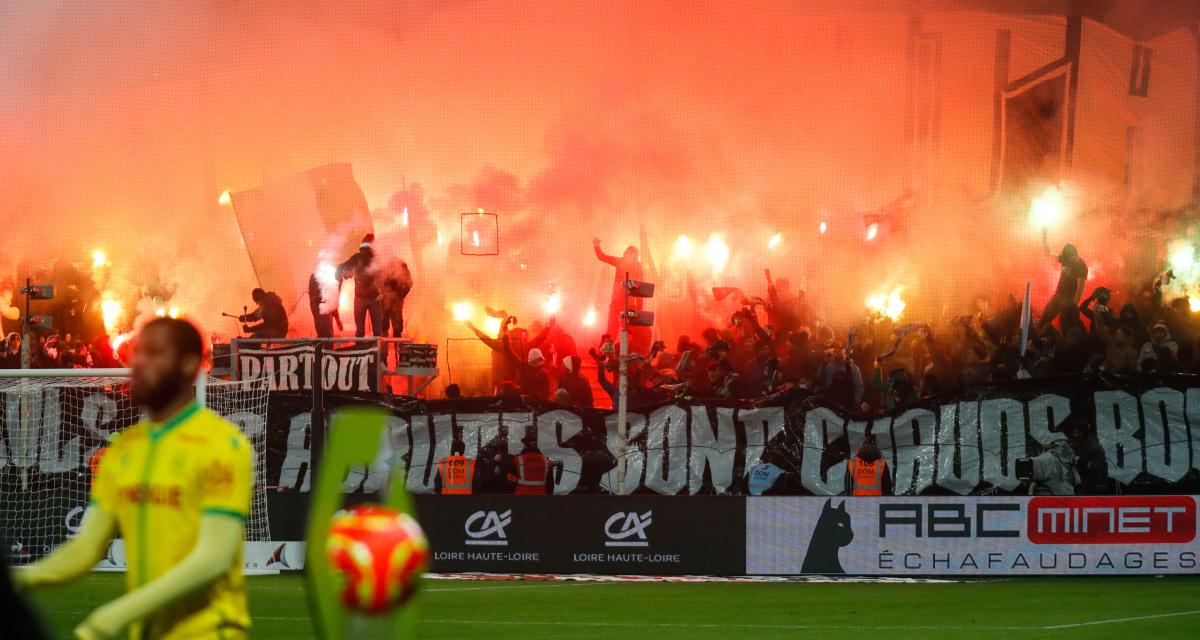 Ultras de l'ASSE face au FC Nantes