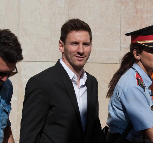FC Barcelone : le cadeau des dirigeants pour retenir Lionel Messi